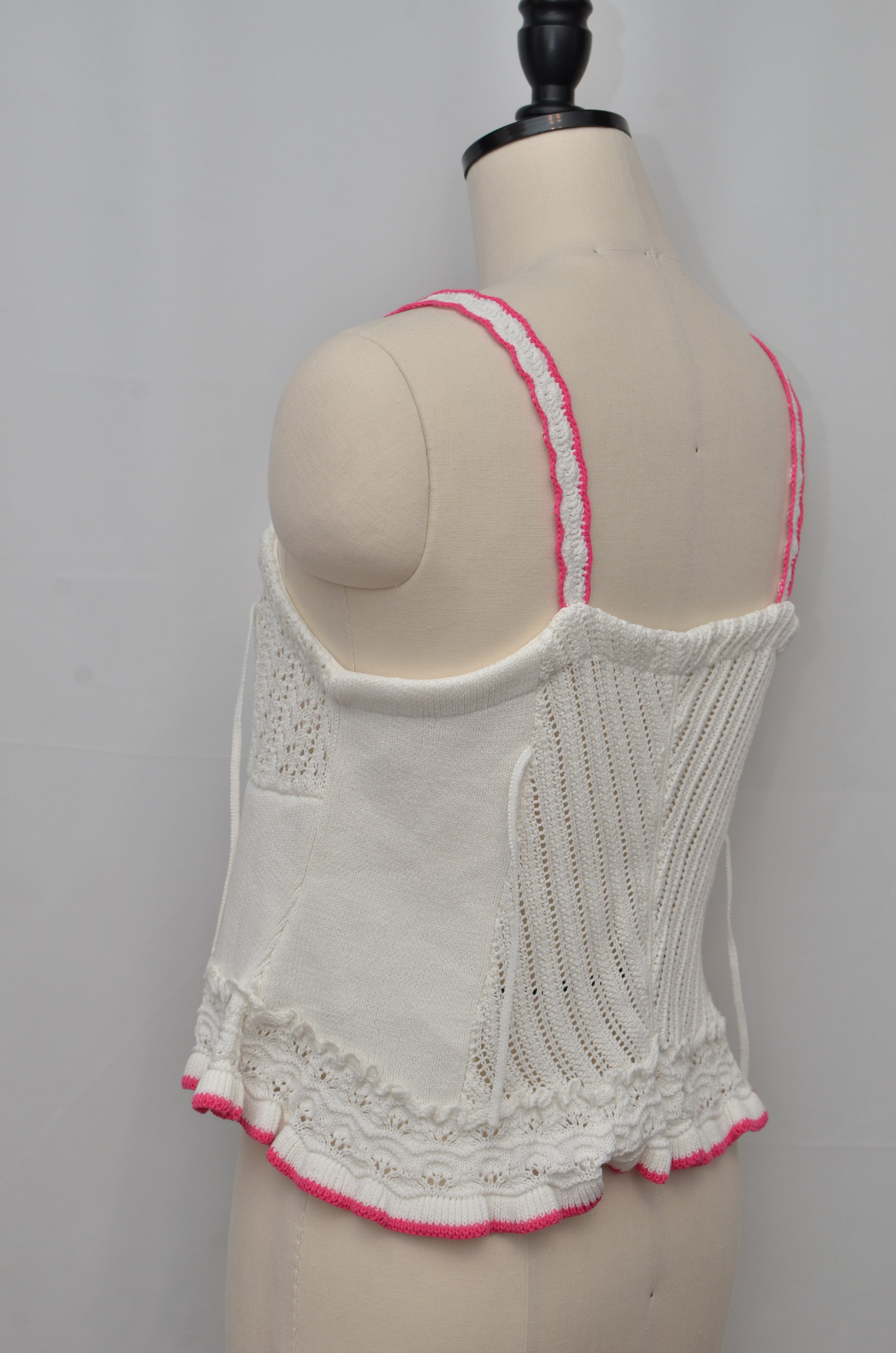 [2/14-15 TOKYO POPUP販売] ロマンチックニットビスチェ（ホワイト）