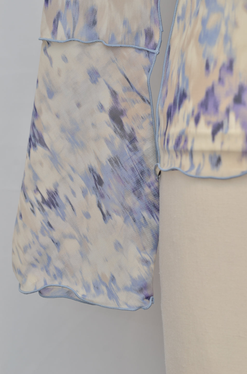 春咲くBlooming シアートップス + キャミソールセット（Blue）