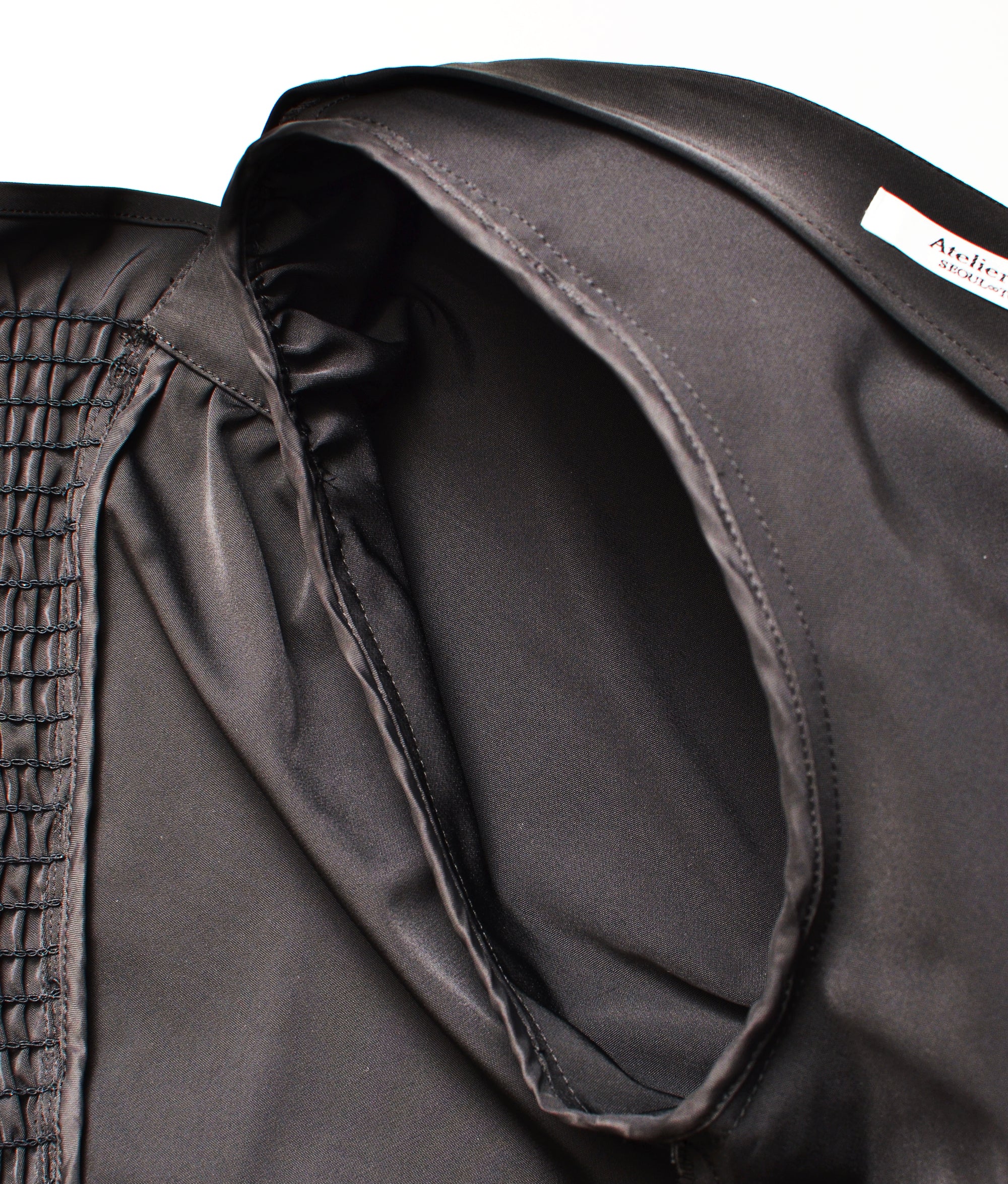 [Made to Order] [Washable] Frill Motif Double Satin Blouson