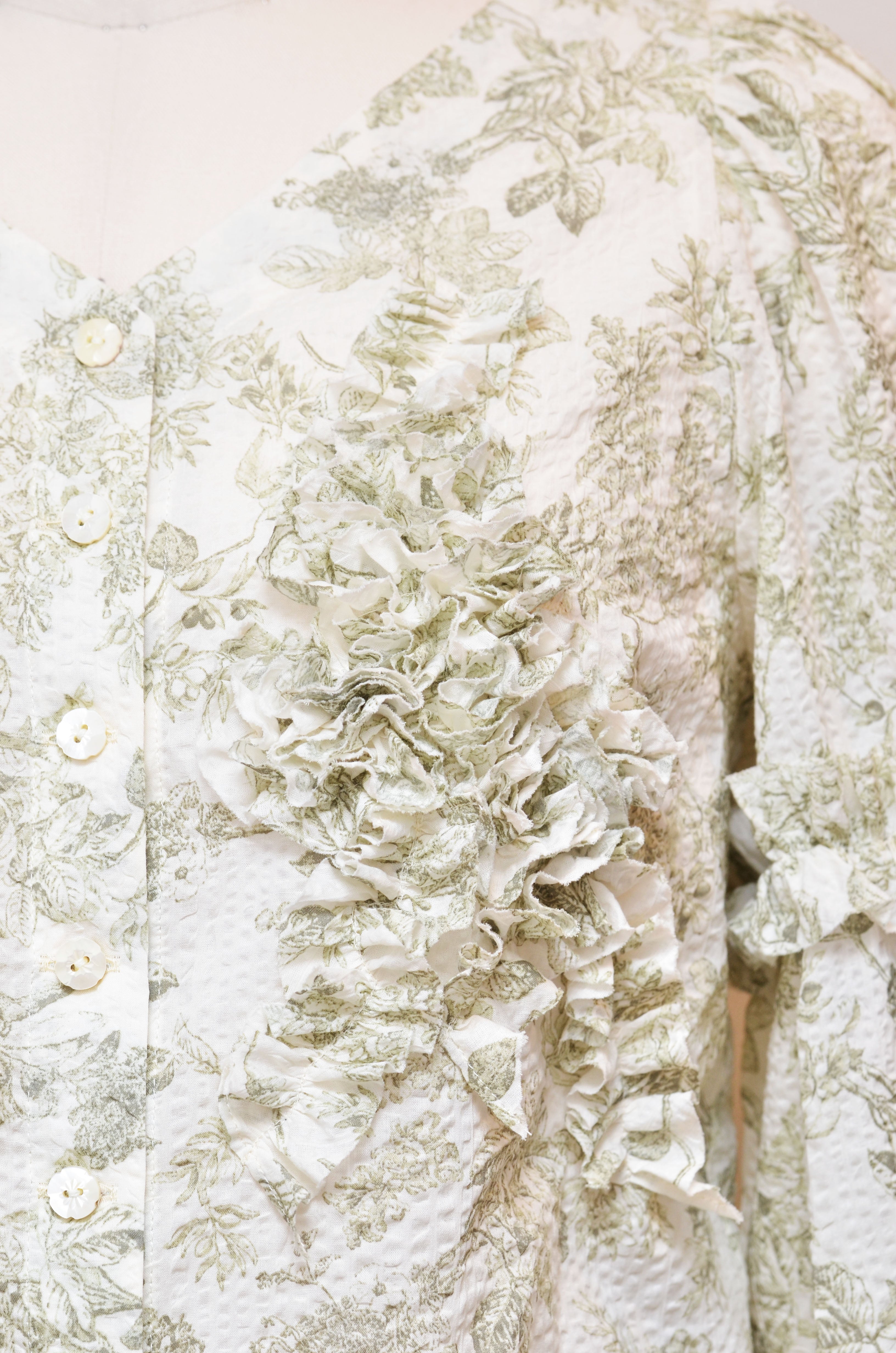 [2/14-15 TOKYO POPUP先行販売] [チクチクしない服] 浪漫ブラウス（オフ）