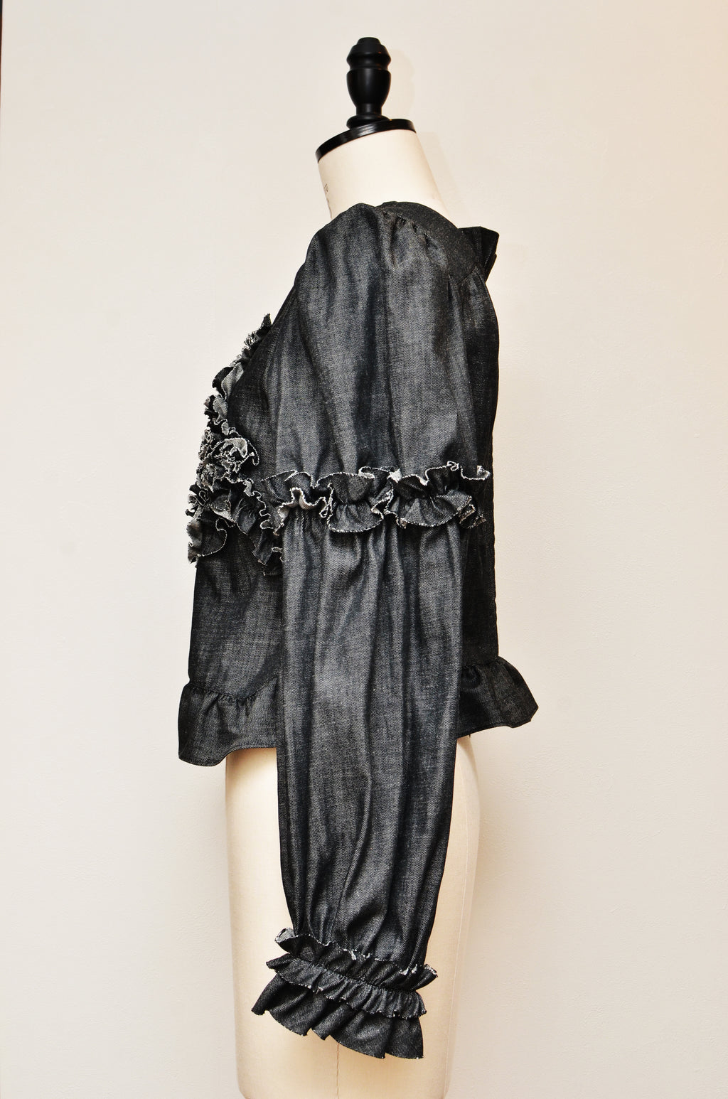 [Made to Order] [Colorfast] Frill Motif Denim-Like Blouson