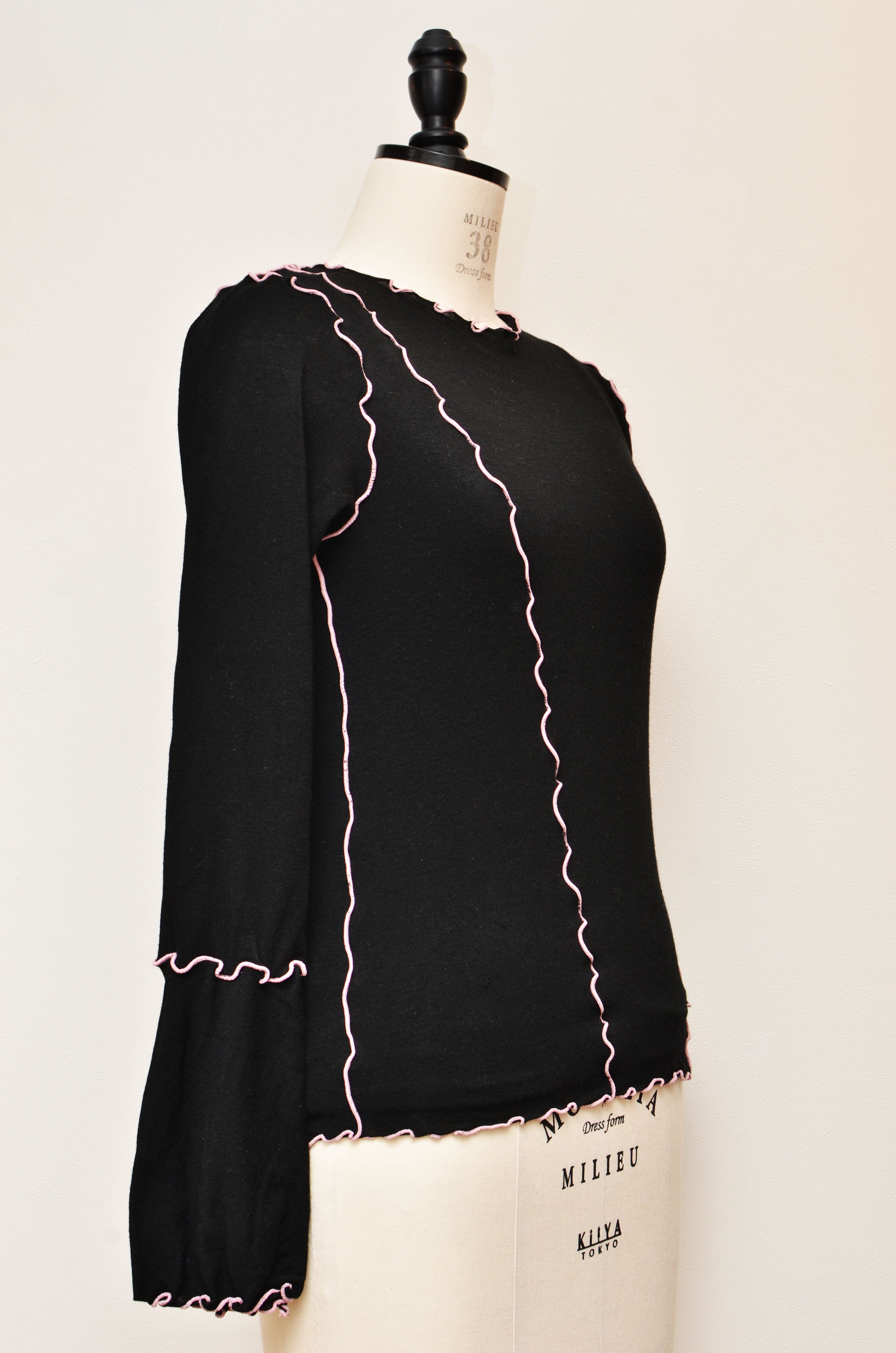 [2/14-15 TOKYO POPUP先行販売] [チクチクしない服]締め付けないシアートップス + 綿混キャミソールセット（ブラック）